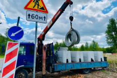 Доставка ЖБИ манипулятором